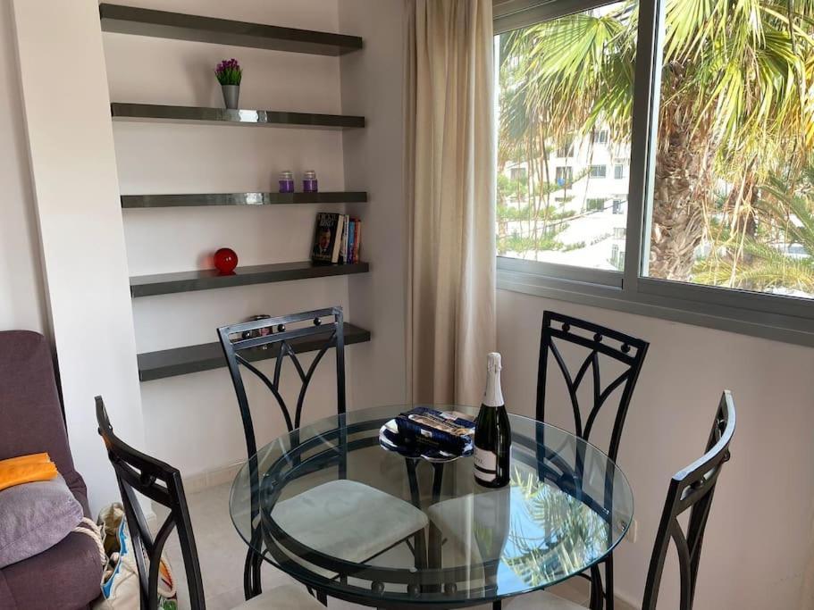 Seaside Apartment With Balcony ลัสกาเยตัส ภายนอก รูปภาพ