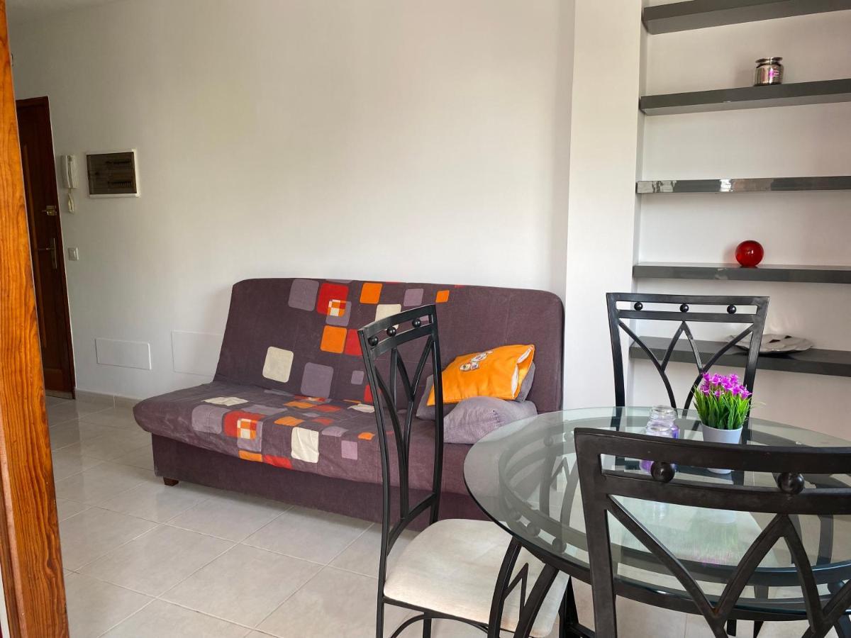 Seaside Apartment With Balcony ลัสกาเยตัส ภายนอก รูปภาพ