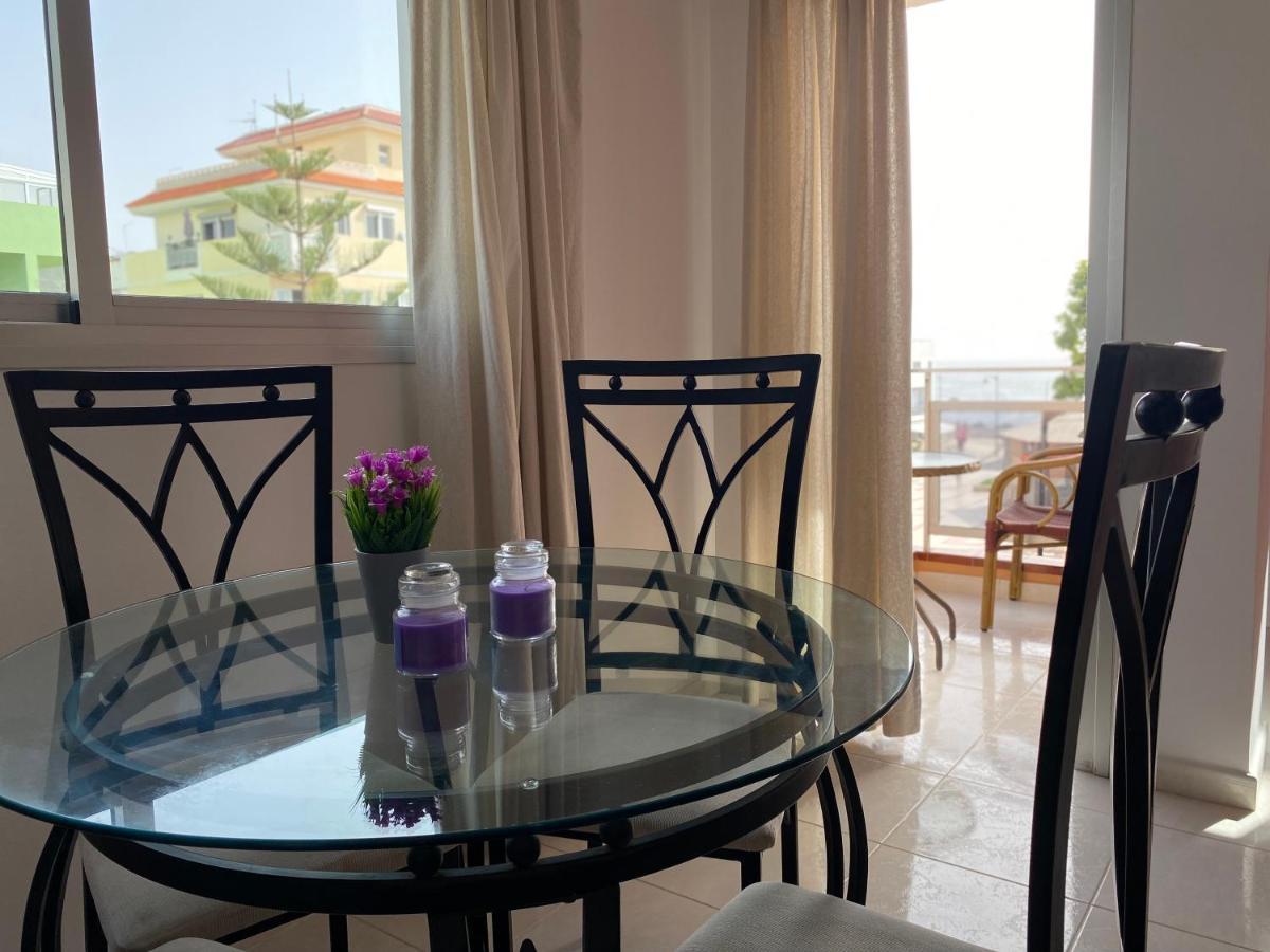 Seaside Apartment With Balcony ลัสกาเยตัส ภายนอก รูปภาพ